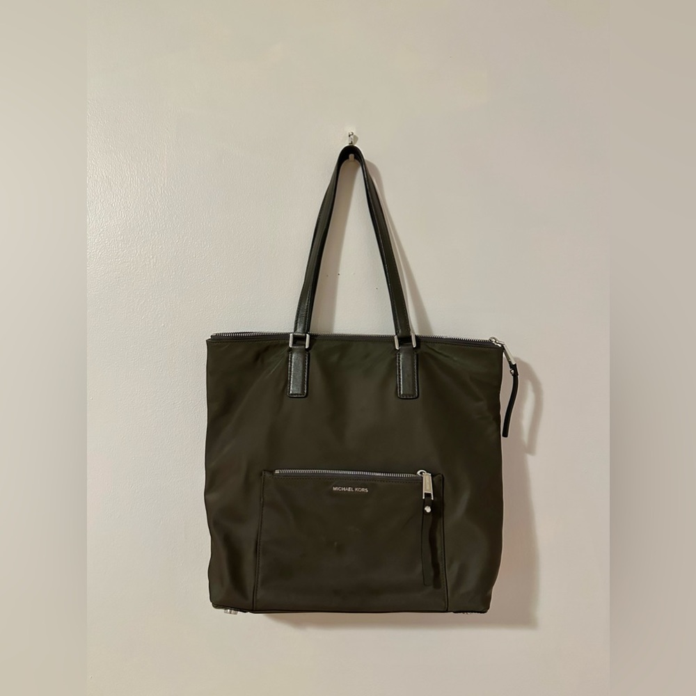 Michael Kors tote bag/purse